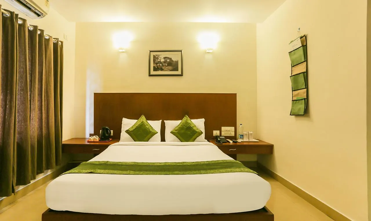 Oyo 16864 Soubhagya Residency Hotel Thalassery