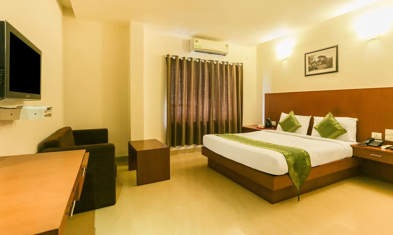 Oyo 16864 Soubhagya Residency Hotel Thalassery