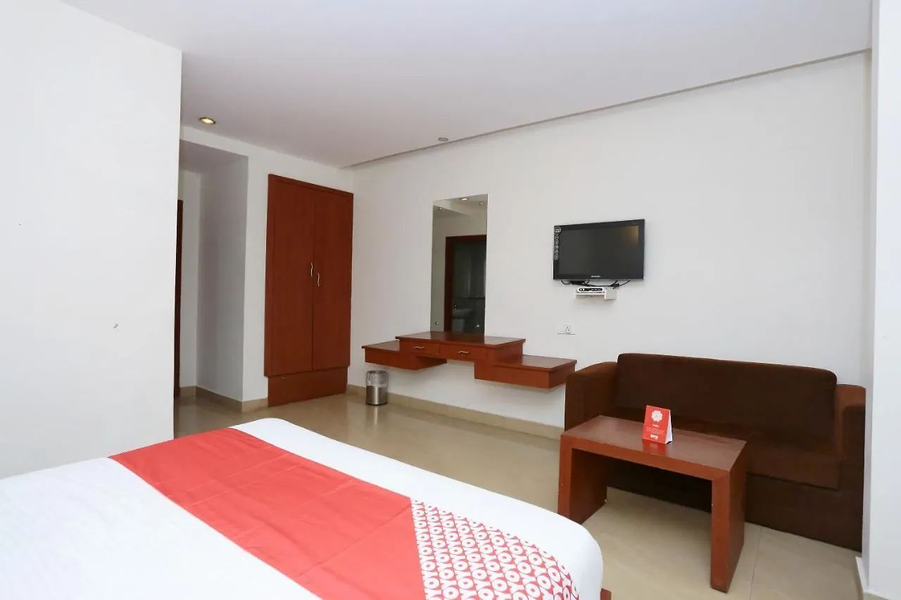 Oyo 16864 Soubhagya Residency Hotel Thalassery 3*,