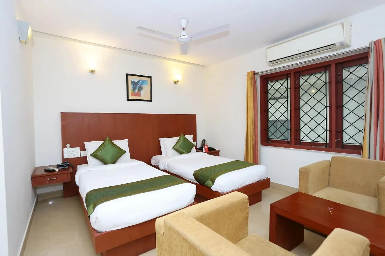 Oyo 16864 Soubhagya Residency Hotel Thalassery 3*,