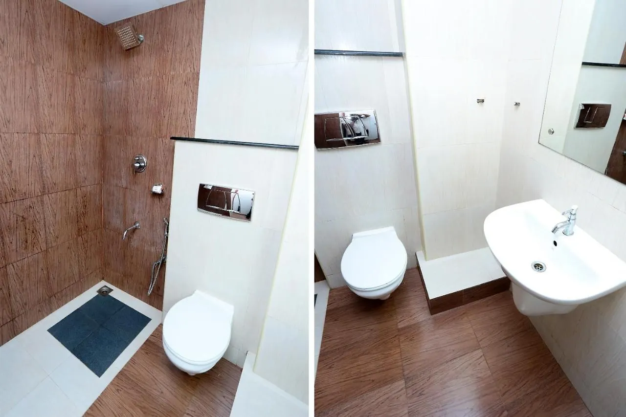 Oyo 16864 Soubhagya Residency Hotel Thalassery